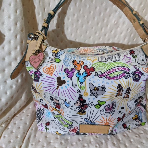 Dooney & Bourke RETIRED Disney Park Champsac Purse Bag. Like New Condition - Picture 5 of 14
